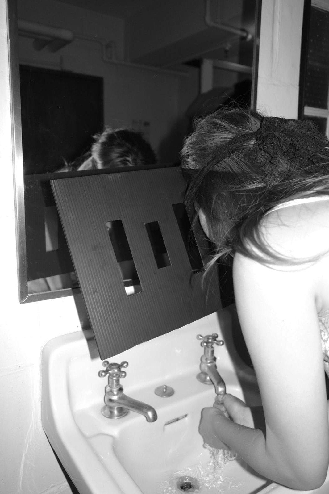 Photograph 1, Plug Head